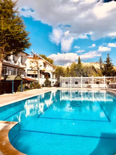 Elazığ Mavigöl Otel