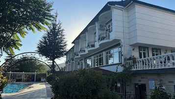 Façade de lâhĂ©bergement