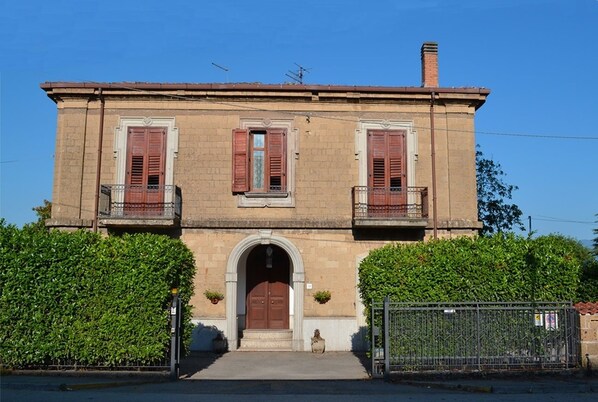 Façade de l’hébergement