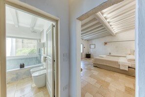 Deluxe Suite, 1 Bedroom, Patio, Garden Area | Premium bedding, Select Comfort beds, minibar, individually decorated - BioMasseria Santa Lucia (Alessano)