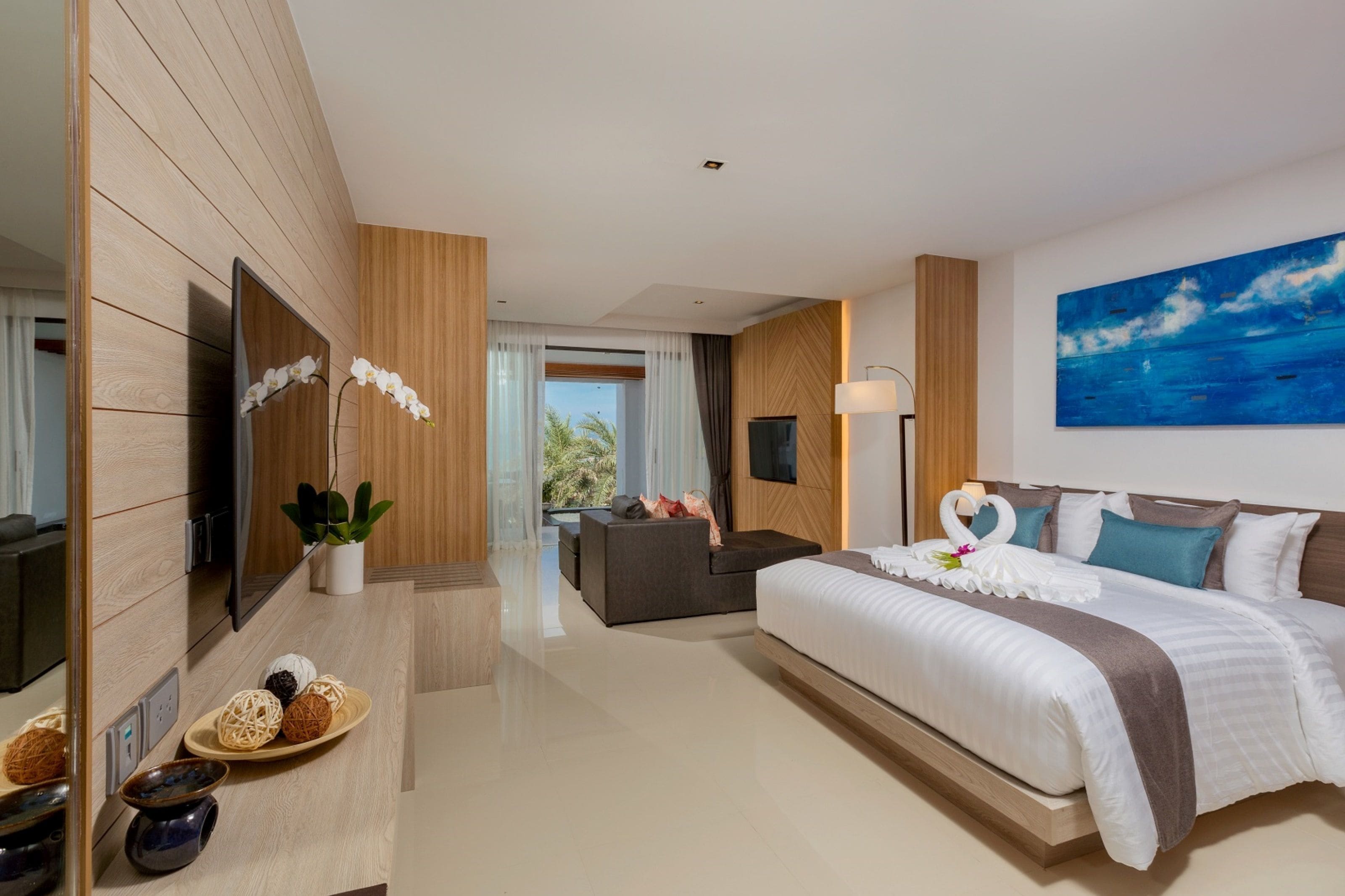 luxury beachfront suite | 1 bedroom, premium bedding, minibar, in-room safe