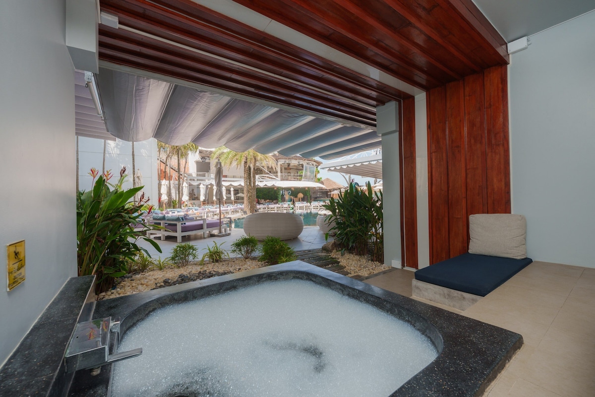 Pool & Beach Suite | Vue depuis le balcon