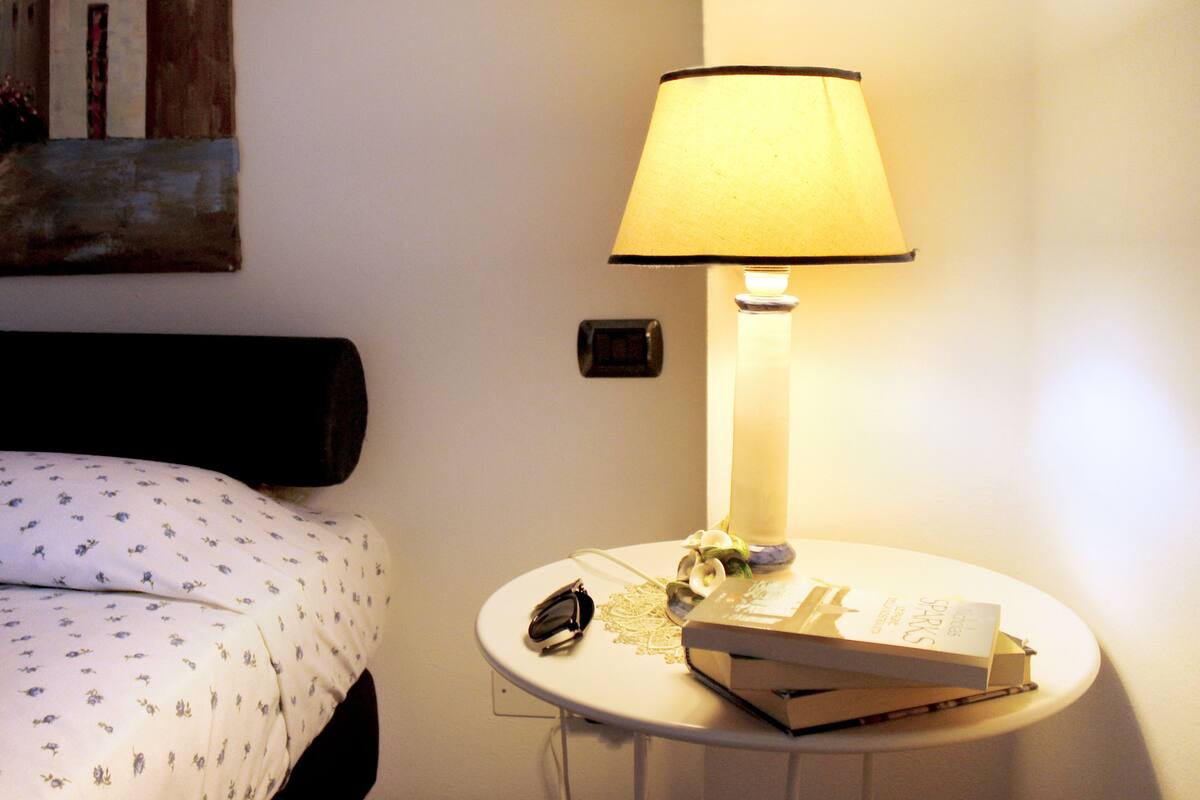 Habitación estándar con 1 cama matrimonial o 2 individuales (Bacco) | Minibar, wifi gratis y ropa de cama