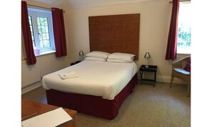 Standard-Doppelzimmer | Bügeleisen/Bügelbrett, kostenloses WLAN, Bettwäsche