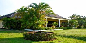 Exterior - Kelso Villa, 4BR by Jamaican Treasures (Duncans)