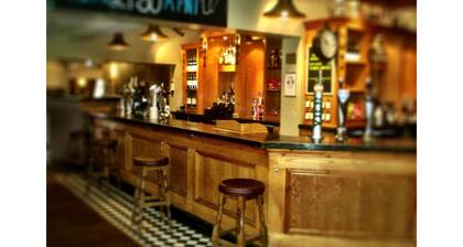 The Admiral Cunningham Hotel