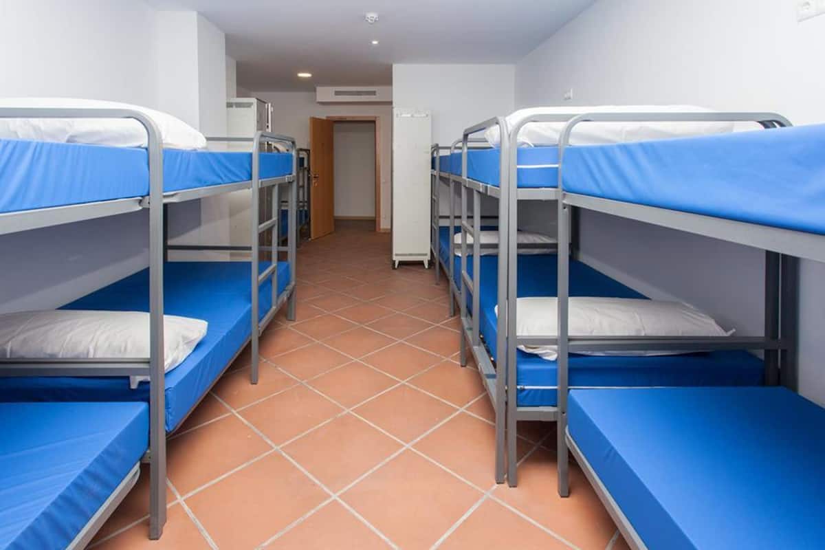Bed in Shared Dormitory, Mixed Dorm, Shared Bathroom (12 beds) | In-room safe, blackout drapes, WiFi (free), bed sheets