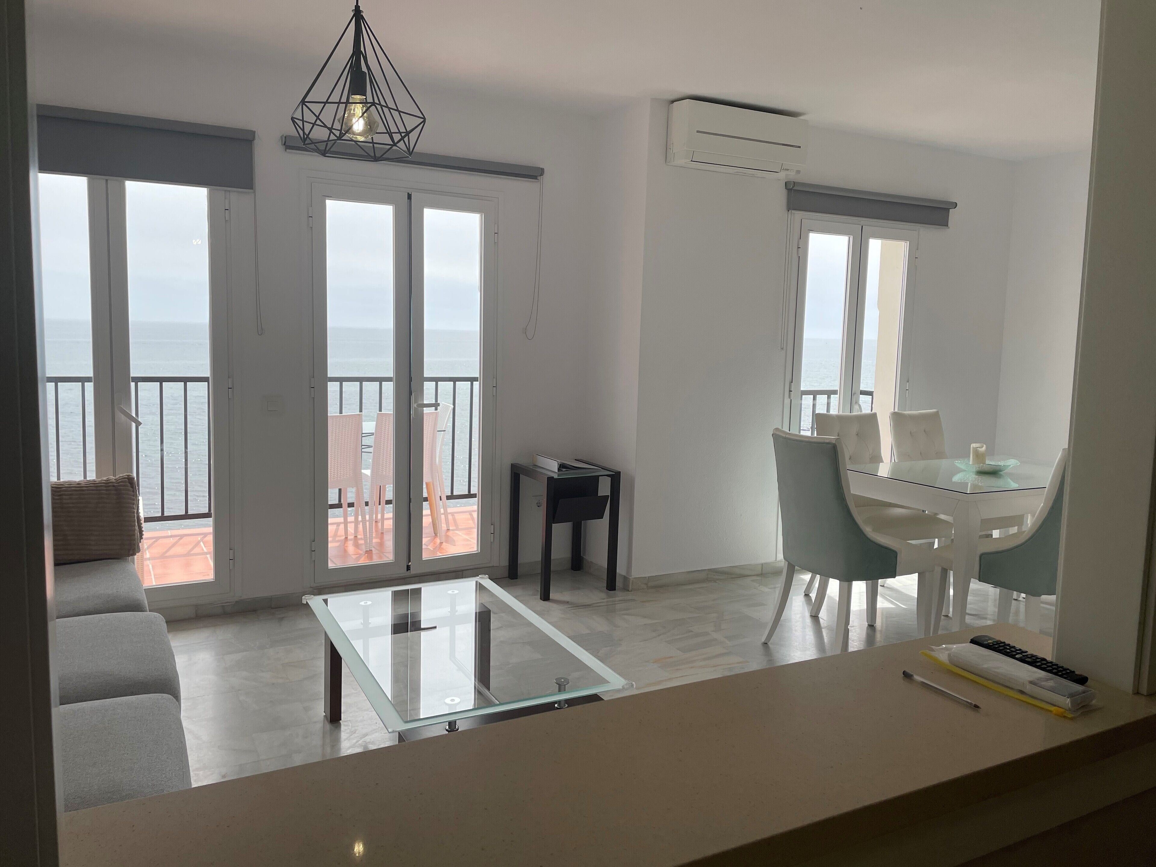 Leilighet – design, 1 soverom, sjøutsikt | 1 soverom, sengetøy av topp kvalitet, dundyner og memory foam-senger