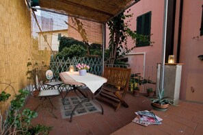 Porch - Albergo Italia (Piombino)