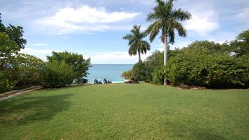 Room, 5 Bedrooms | Garden