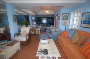 Room, 6 Bedrooms | Living room | Flat-screen TV - San Bar 6BR by Jamaican Treasures (Port Antonio)