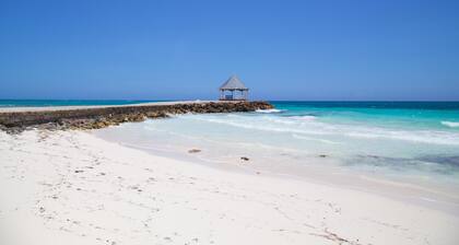 Windjammer, 4BR by Jamaican Treasures