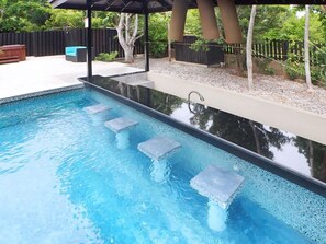 Piscine extérieure