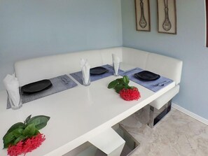Room, 3 Bedrooms | In-room dining - Cool Breeze, 3BR by Jamaican Treasures (Duncans)