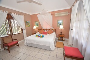 Habitación, 3 habitaciones | 3 habitaciones y wifi gratis 