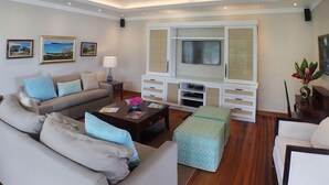 Villa, 3 chambres | Salle de séjour