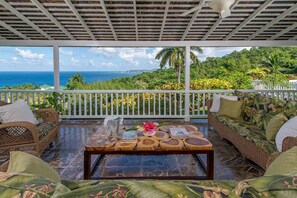 Villa, 3 chambres | Terrasse/patio