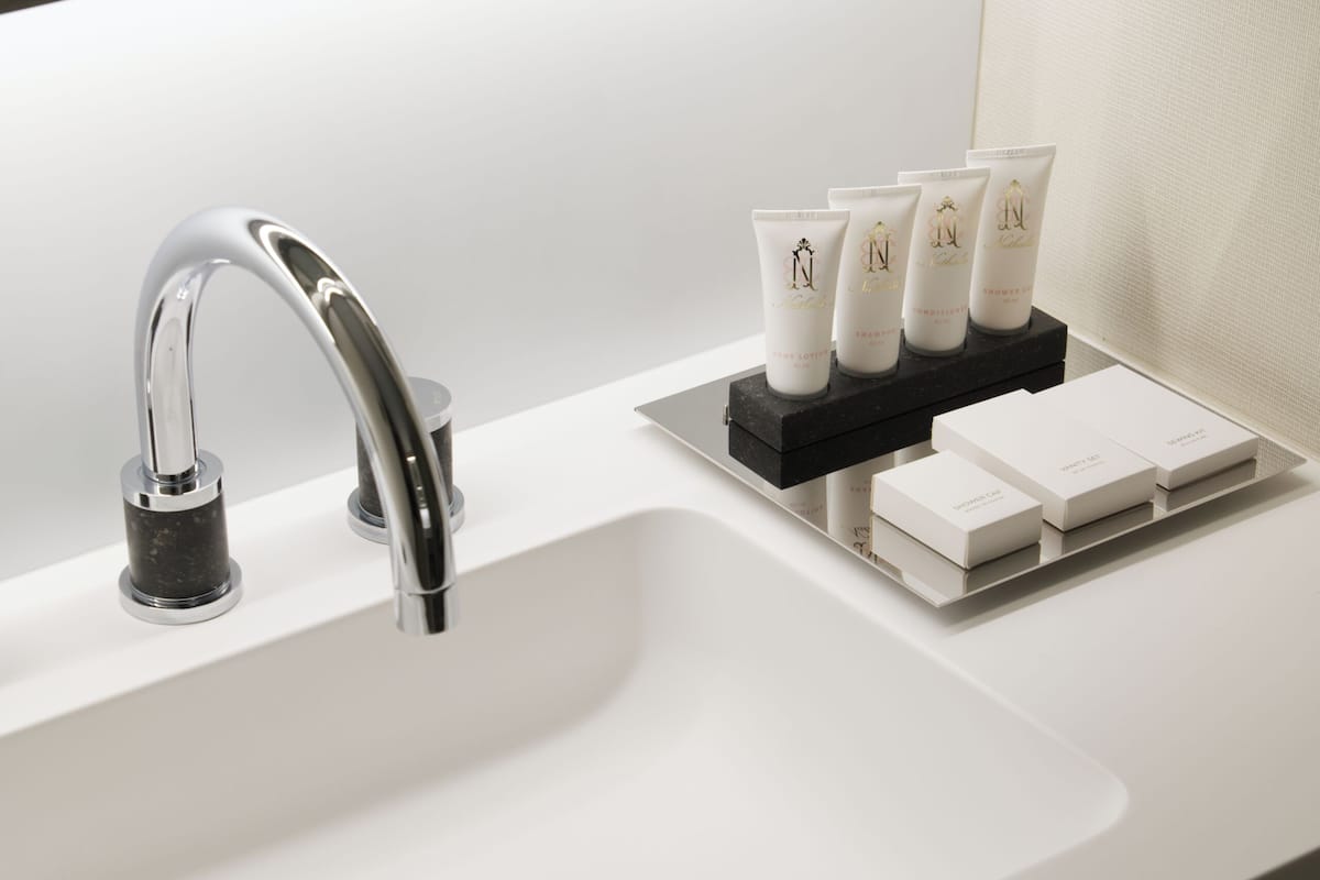 standard room, 1 king bed | bathroom | separate bathtub and shower, free toiletries, hair dryer, bathrobes