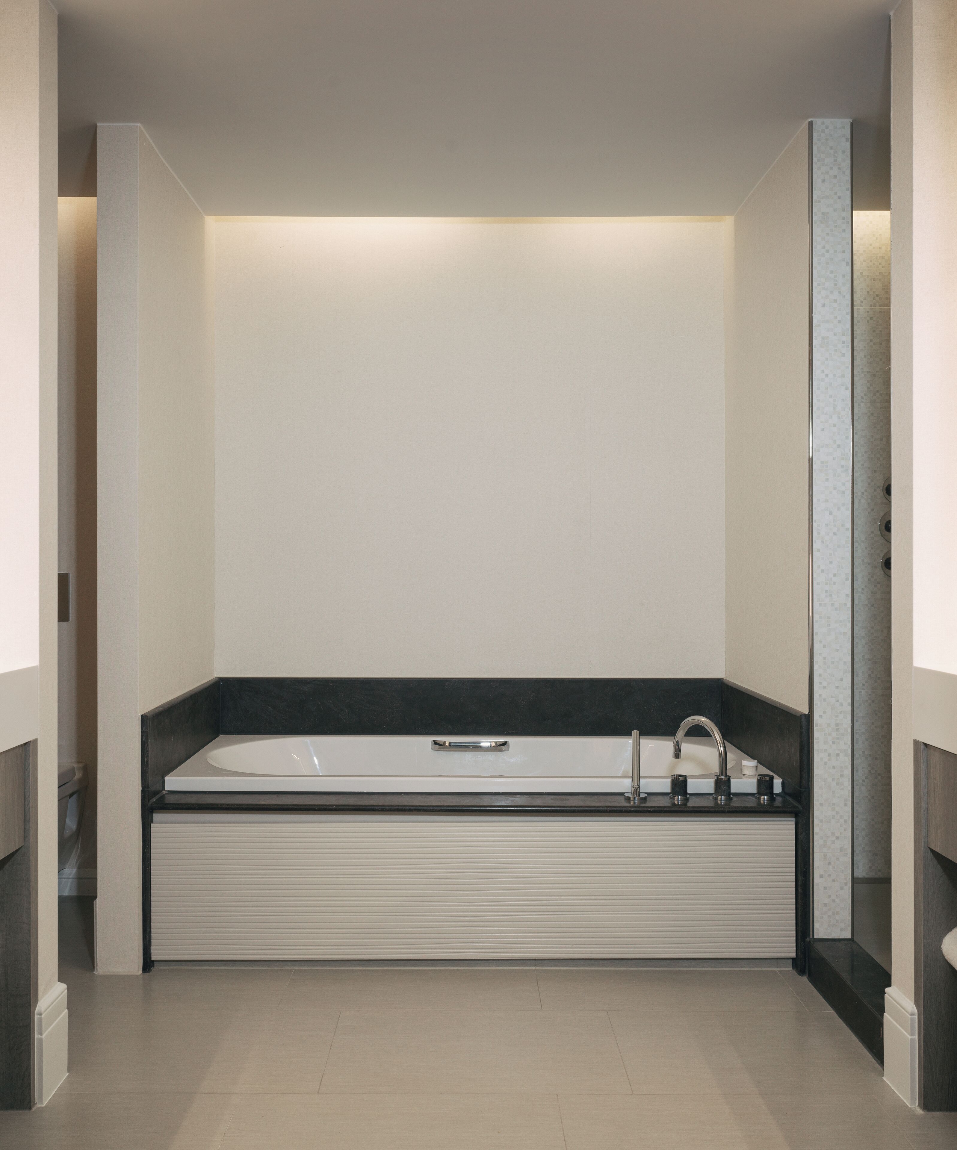 junior room, 1 king bed, lake view | bathroom | separate bathtub and shower, free toiletries, hair dryer, bathrobes