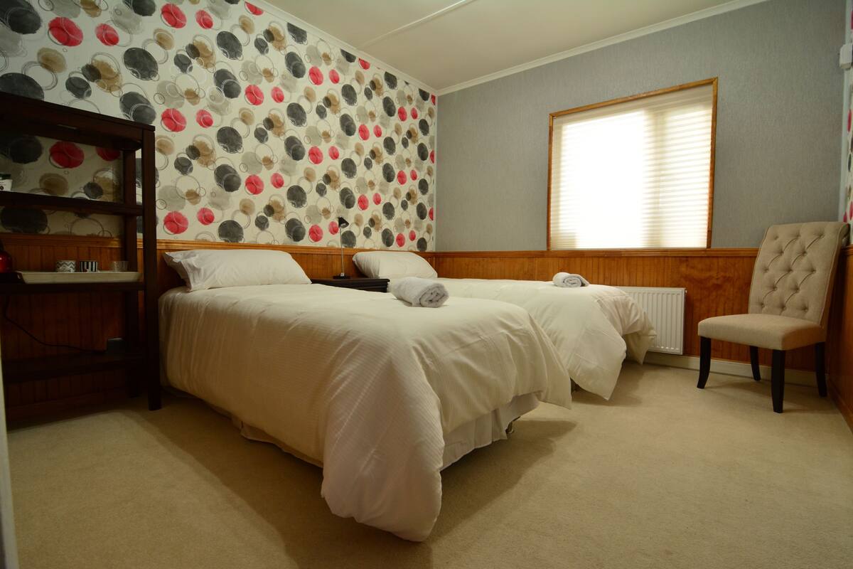 Desk, iron/ironing board, free cots/infant beds, rollaway beds