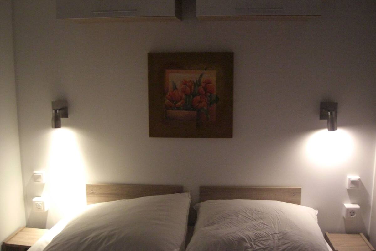 1 habitación y cunas