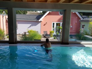 Una piscina techada