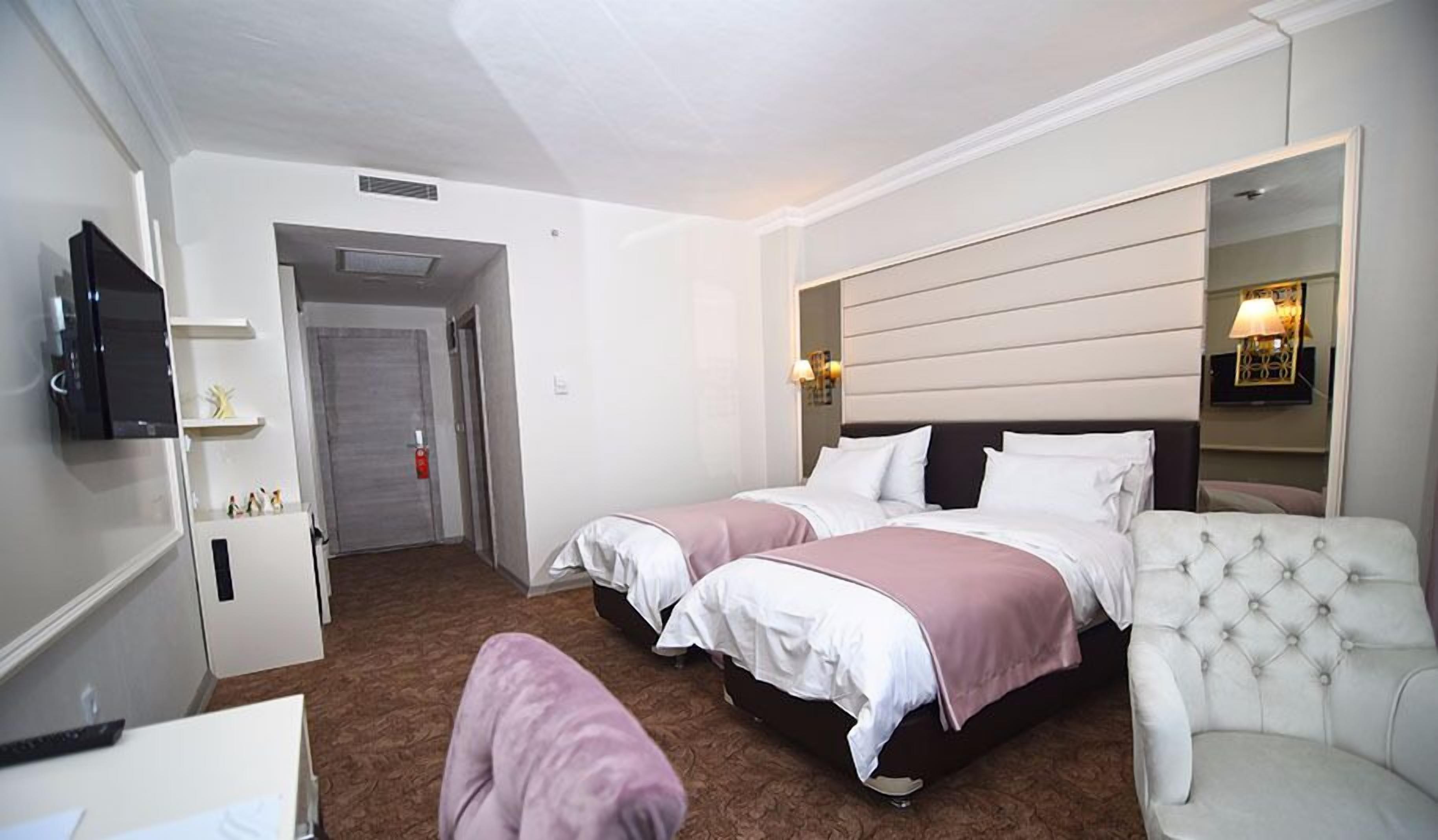 minibar, in-room safe, desk, soundproofing