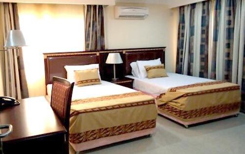 Beni Apartment And Suites