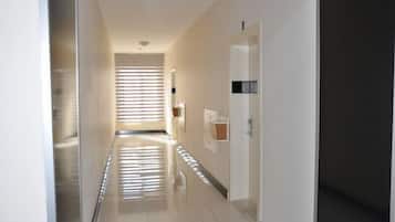 Lorong