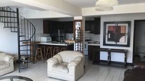 Casa, 2 habitaciones | Área de sala de estar