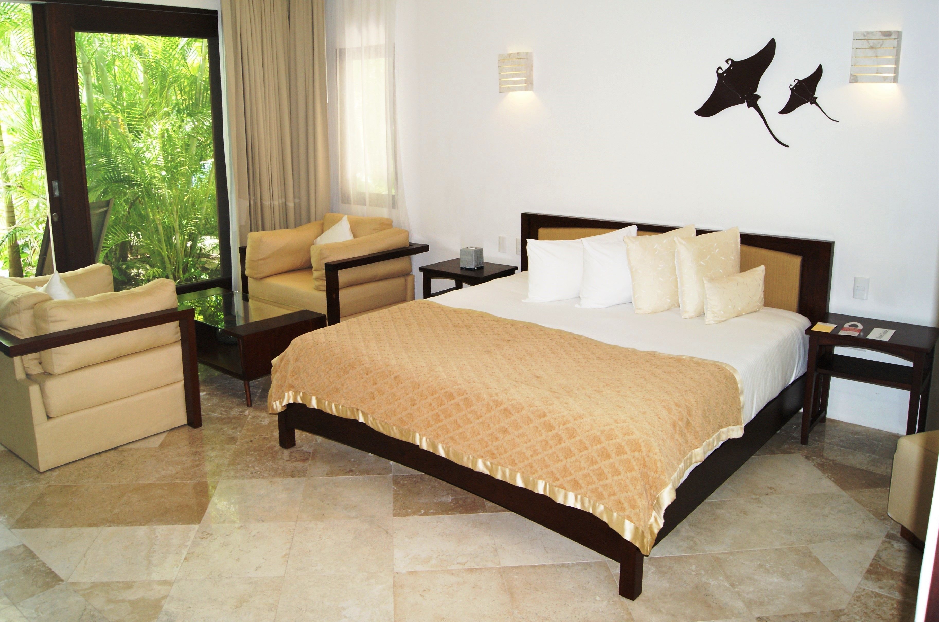 Photo - Mak Nuk Village - Clothing Optional