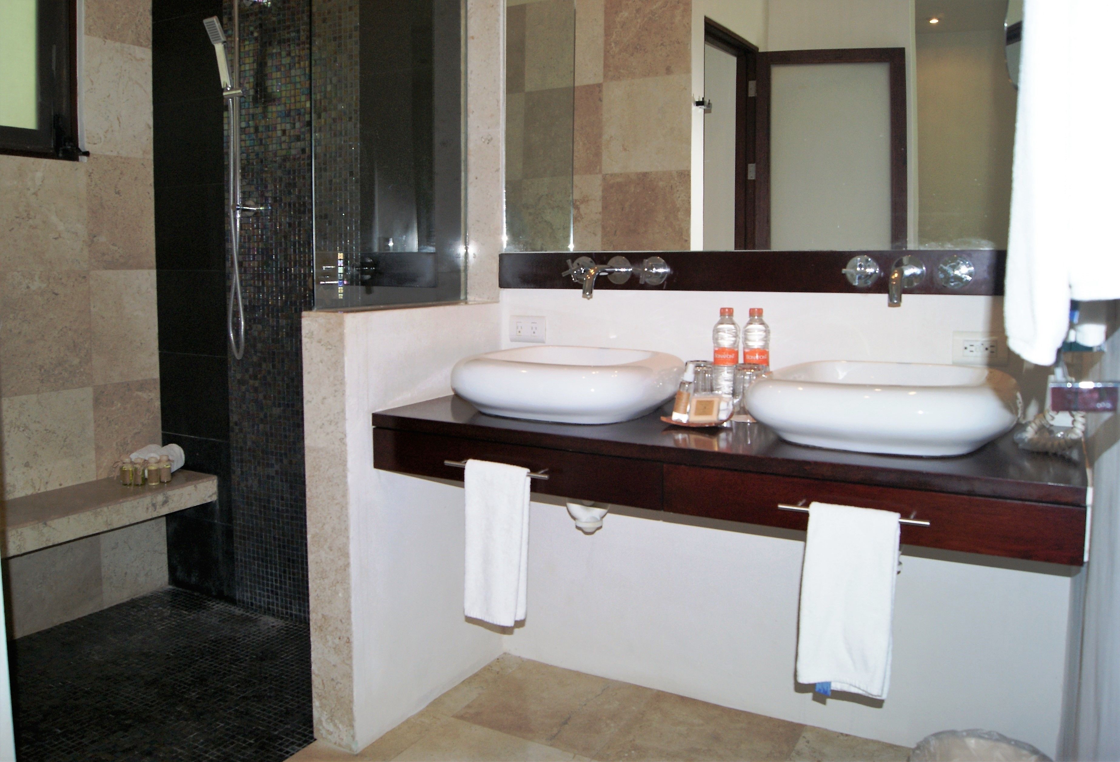 Photo - Mak Nuk Village - Clothing Optional