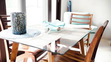 Apartment | Dining room