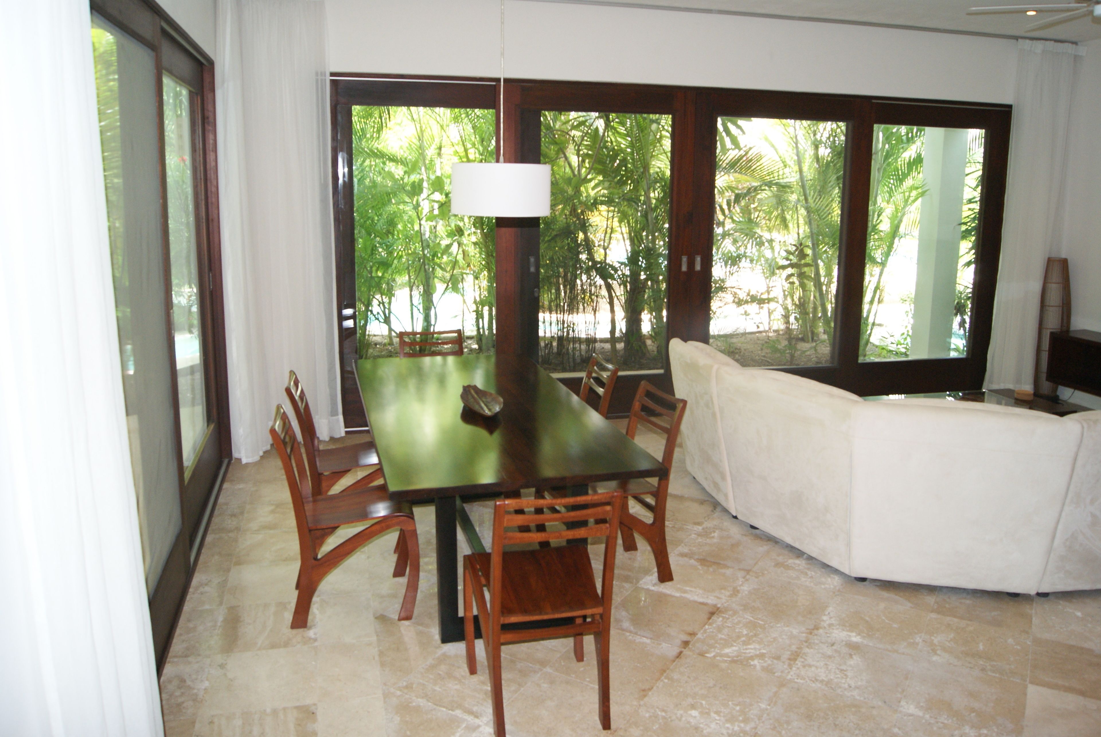 Departamento romántico, 1 habitación, vista a la alberca | Servicio a la habitación