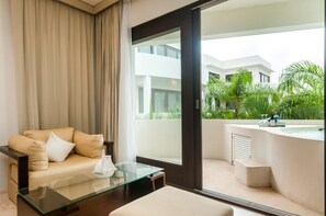 Exclusive Studio, Jetted Tub | Balcony