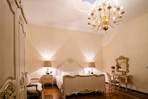 Χρηματοκιβώτιο στο δωμάτιο, γραφείο, δωρεάν Wi-Fi, κλινοσκεπάσματα 