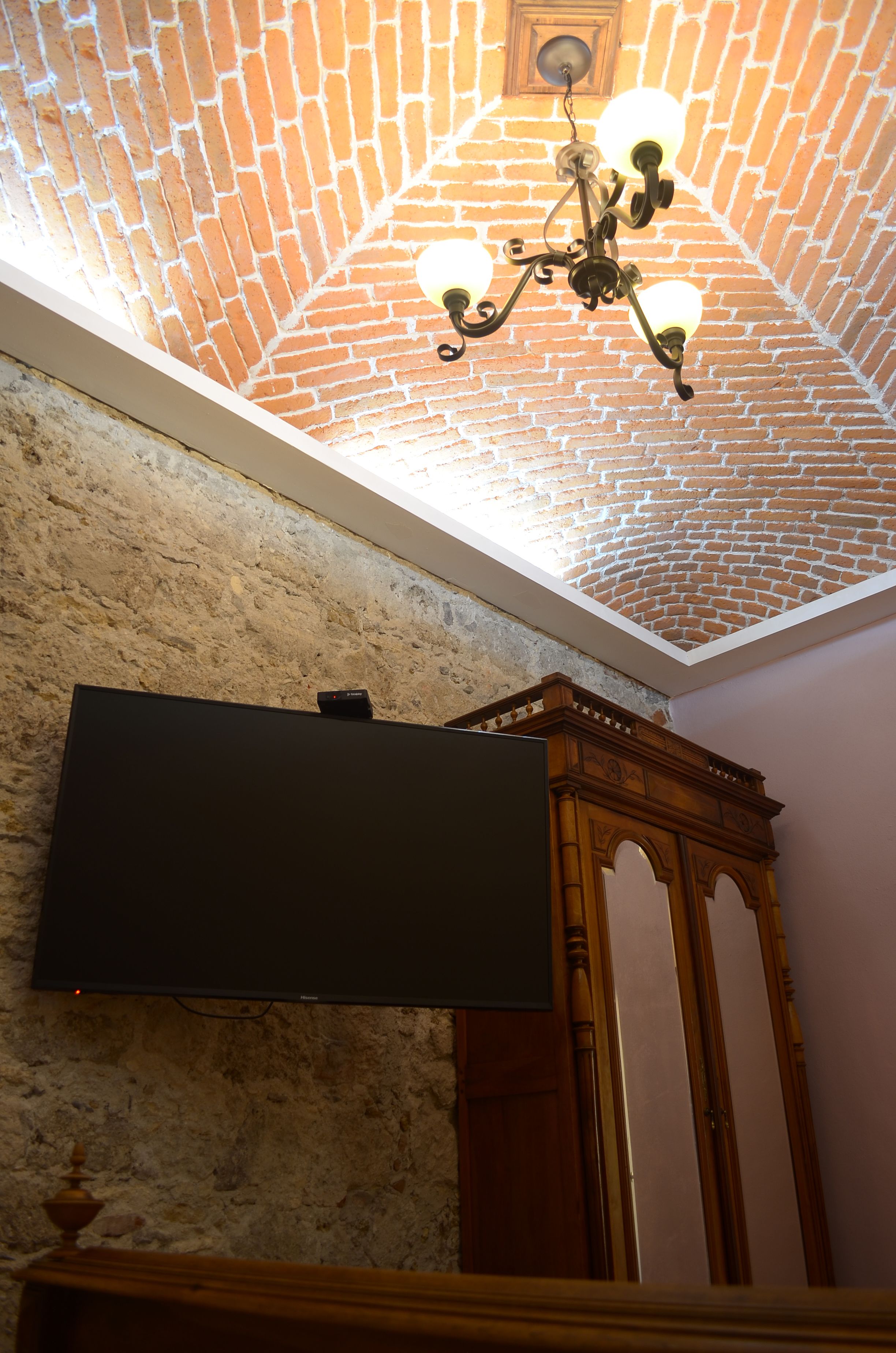 1 bedroom, in-room safe, desk, free wifi