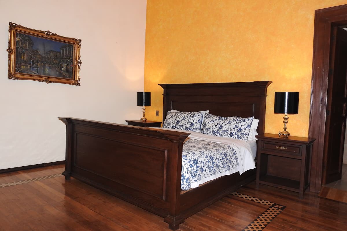 junior suite | 1 bedroom, in-room safe, desk, free wifi