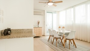 Deluxe Condo, 3 Bedrooms, Balcony, City View | In-room dining - Luxury 3BR Condo HZ by TA (Cancun)