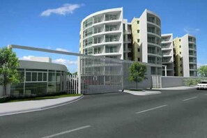 Front of property - Luxury 3BR Condo HZ by TA (Cancun)