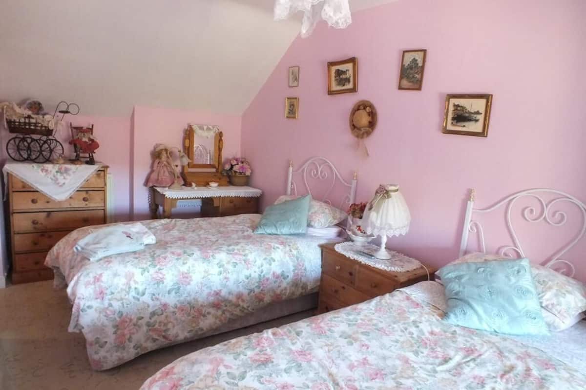 Twin Room, Ensuite