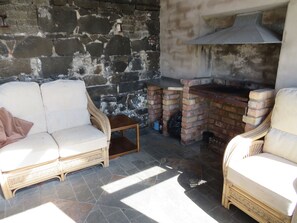 BBQ/picnic Area - Carnside Guest House (Bushmills)