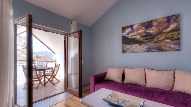 Blue Apartment, Attic | Área de estar