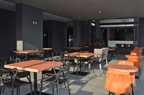 Bữa sáng buffet hàng ngày (200 MXN/mỗi người) 