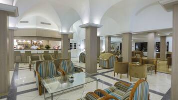 4 bars/lounges, poolside bar, beach bar