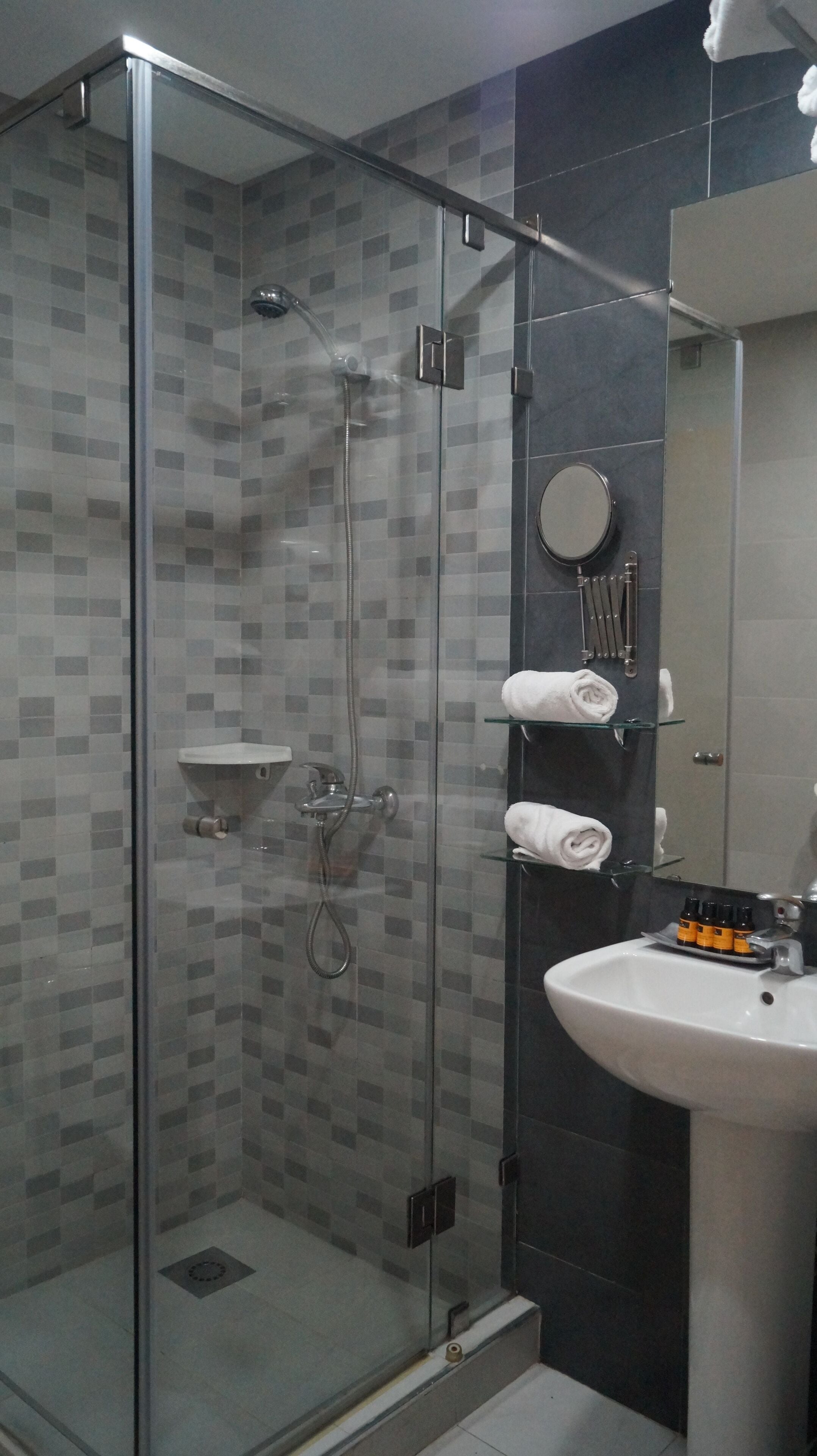 superior double or twin room | bathroom | shower, free toiletries, hair dryer, towels