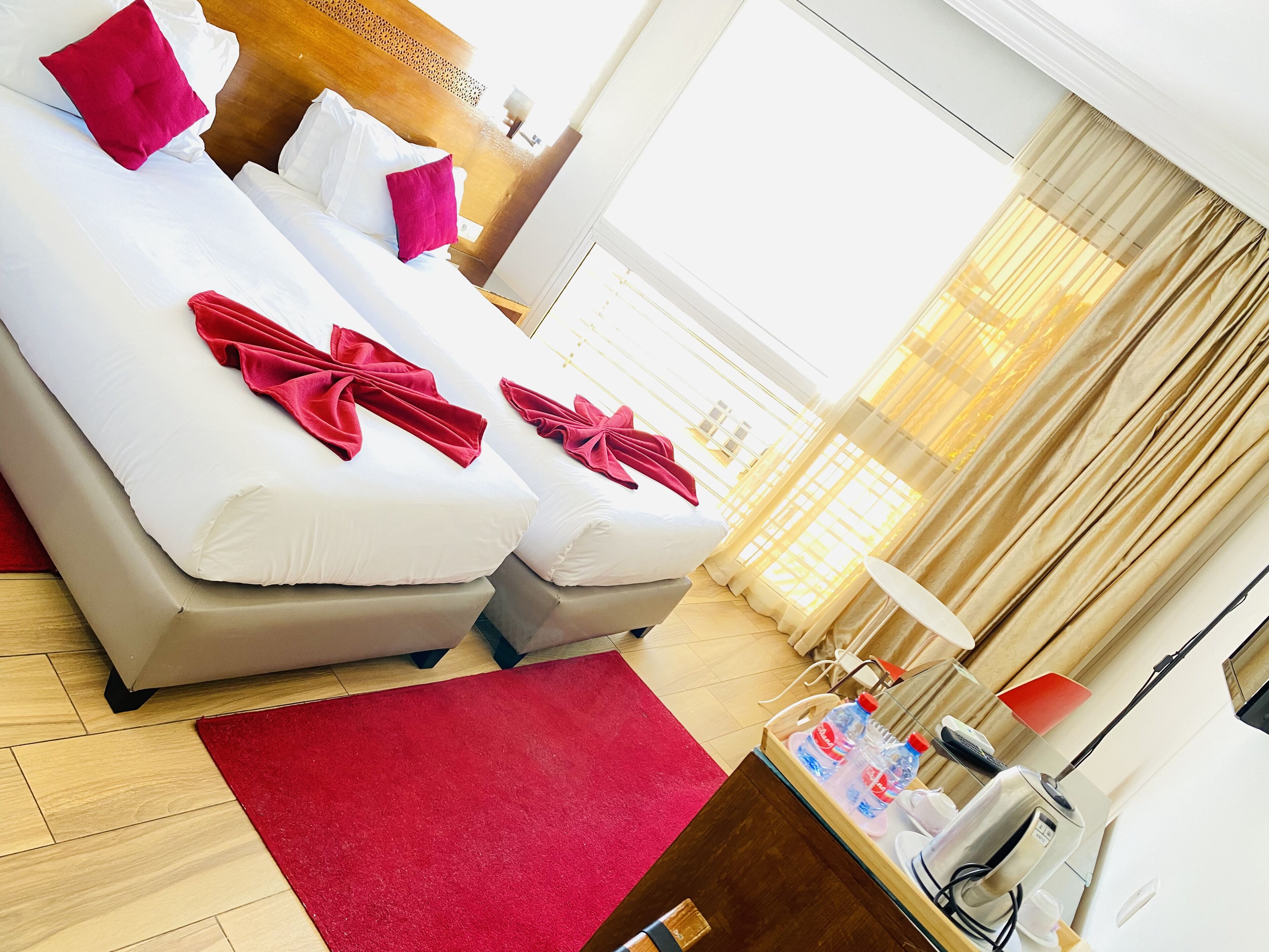 superior double or twin room | 1 bedroom, premium bedding, minibar, in-room safe