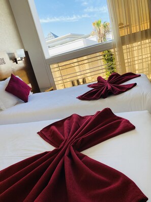 Superior Double or Twin Room | Premium bedding, minibar, in-room safe, desk - Hôtel Le Musée (Rabat)