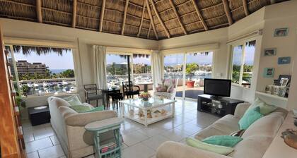 Marina Banderas Suites