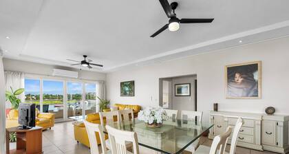 Marina Banderas Suites